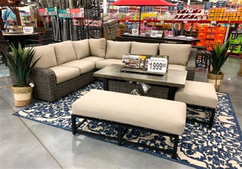 When Does Sam's Club Patio Furniture Go on Sale: A Deep Dive into Seasonal Discounts and Unpredictable Bargains